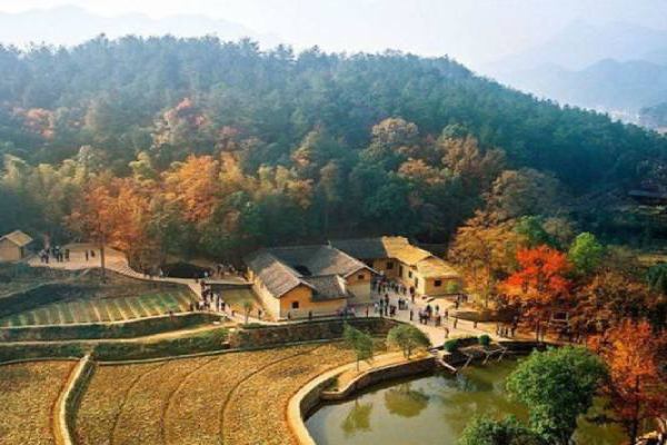 毛澤東同志故居