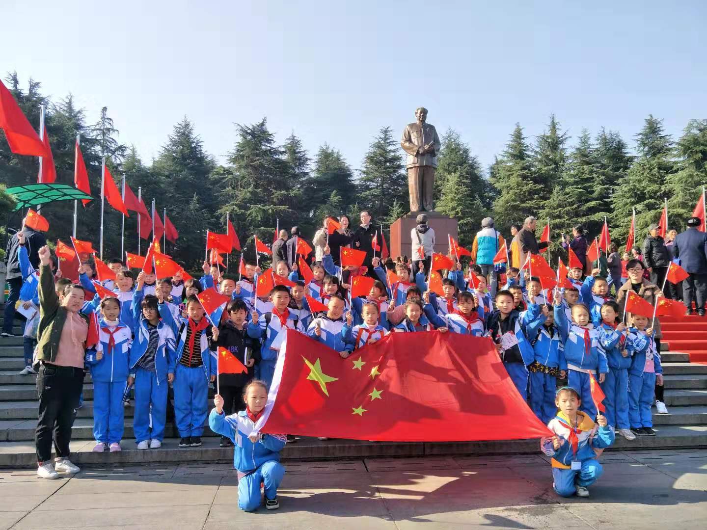 陳家巷小學(xué)韶山研學(xué)旅行_湖南研學(xué)旅行網(wǎng)