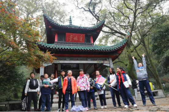譚家鎮(zhèn)長(zhǎng)嶺中學(xué)長(zhǎng)沙研學(xué)旅行_湖南研學(xué)旅行網(wǎng)